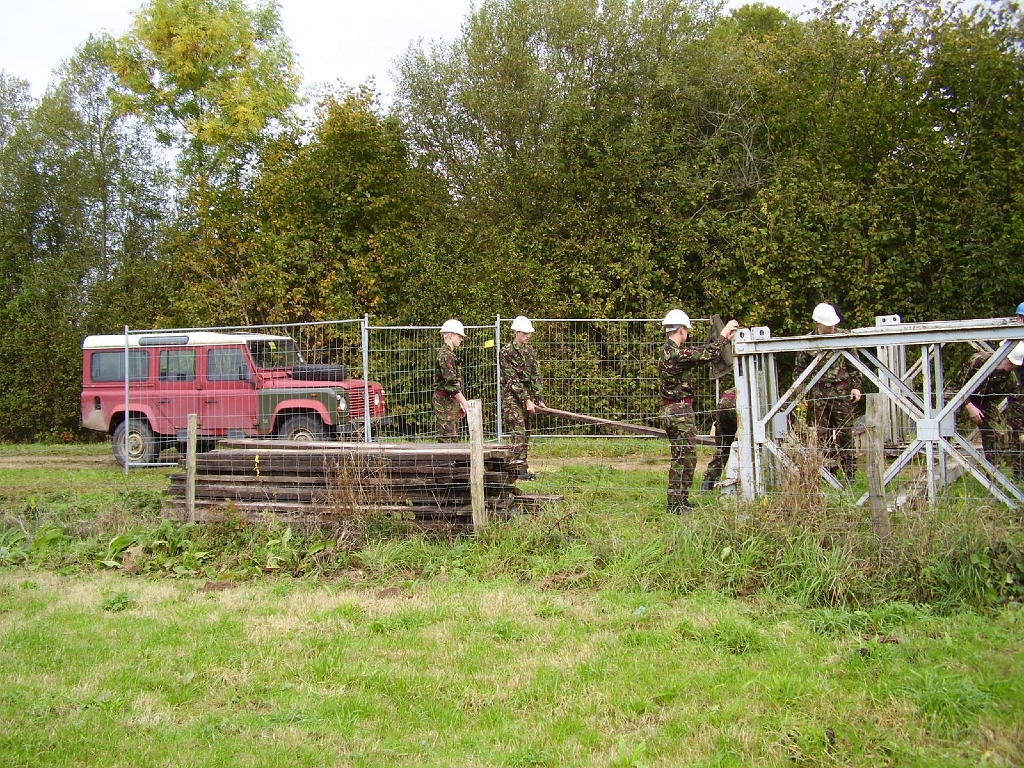 20081006 Dismantling 118.jpg - OLYMPUS DIGITAL CAMERA         